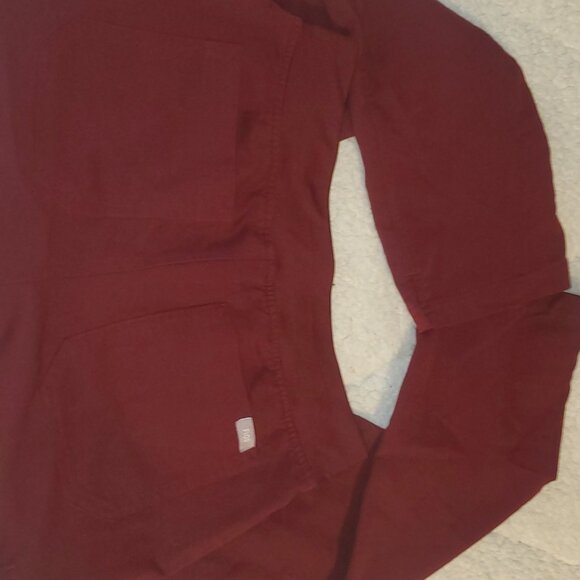 NWOT figs burgundy set - Picture 8 of 13